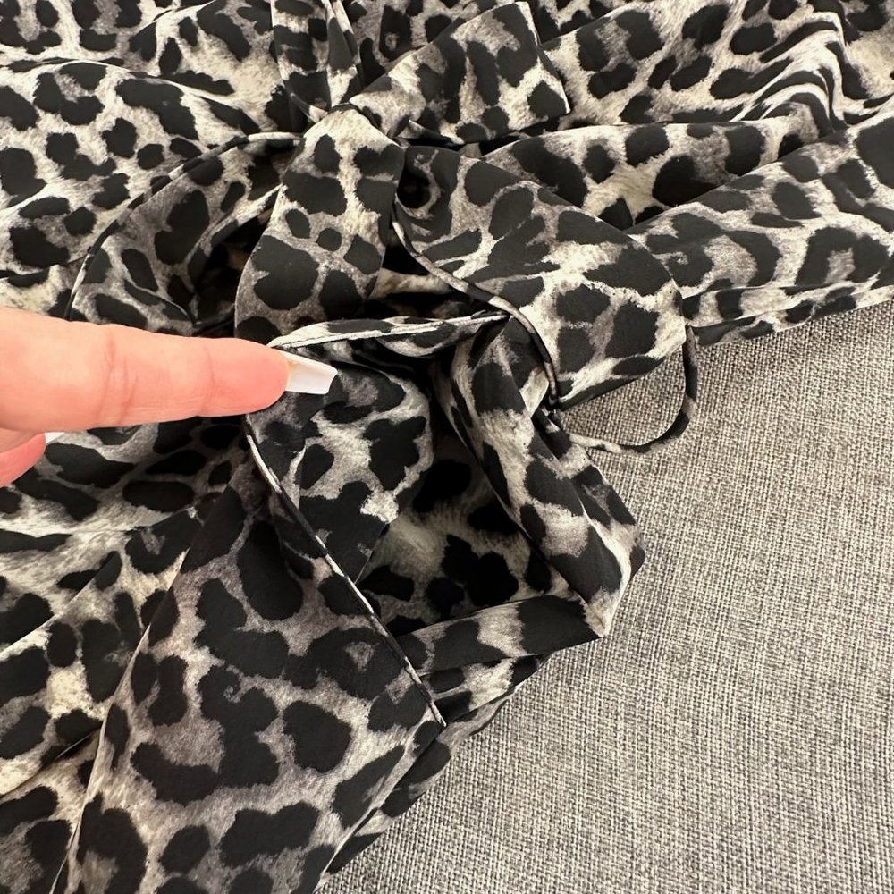 Forever 21 Leopard Romer Tie‎ Belt Figure Flattering Small Gray Black Polyester - Picture 7 of 14